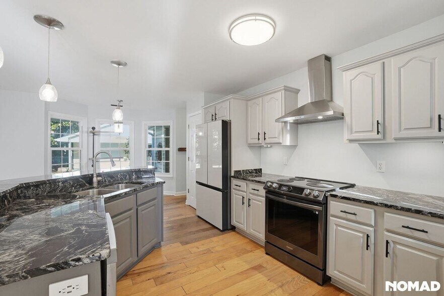 Building Photo - 174 Hunting Bay Dr