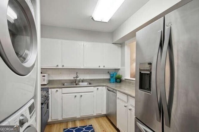 Building Photo - 109 Maison Pl NW