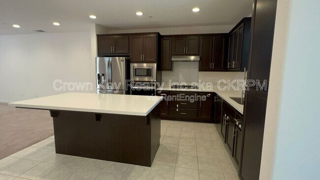 Building Photo - 155 E Ramsey Dr