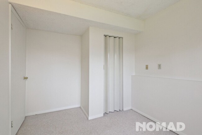Building Photo - Charming 3BR House in Aurora