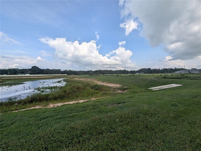 Building Photo - 3385 Lapis Lk Dr