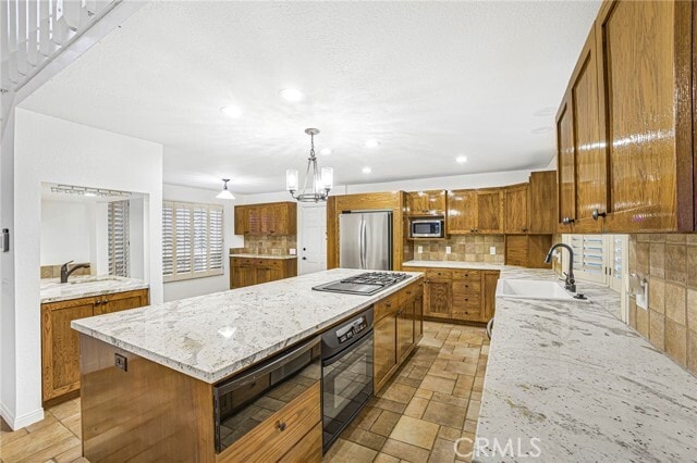 Building Photo - 28720 Sandhurst Way