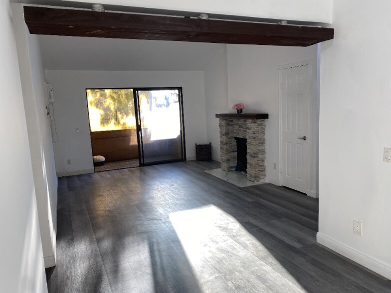 Building Photo - 2920 Briarwood Rd