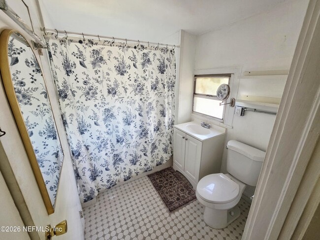 Building Photo - 1717 Aberdeen St