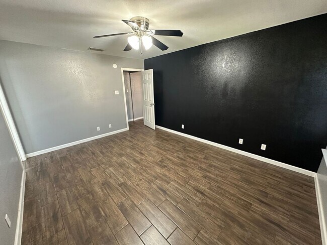 Building Photo - NEW IN MANAGEMENT - AVAILABLE SOON!