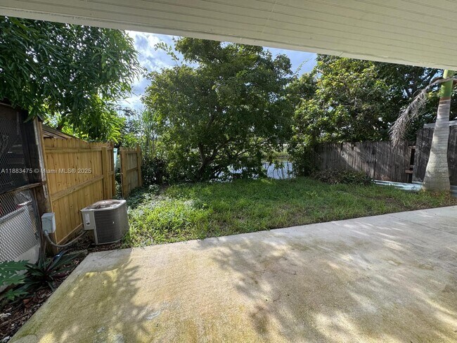 Building Photo - 20424 NW 15th Ave