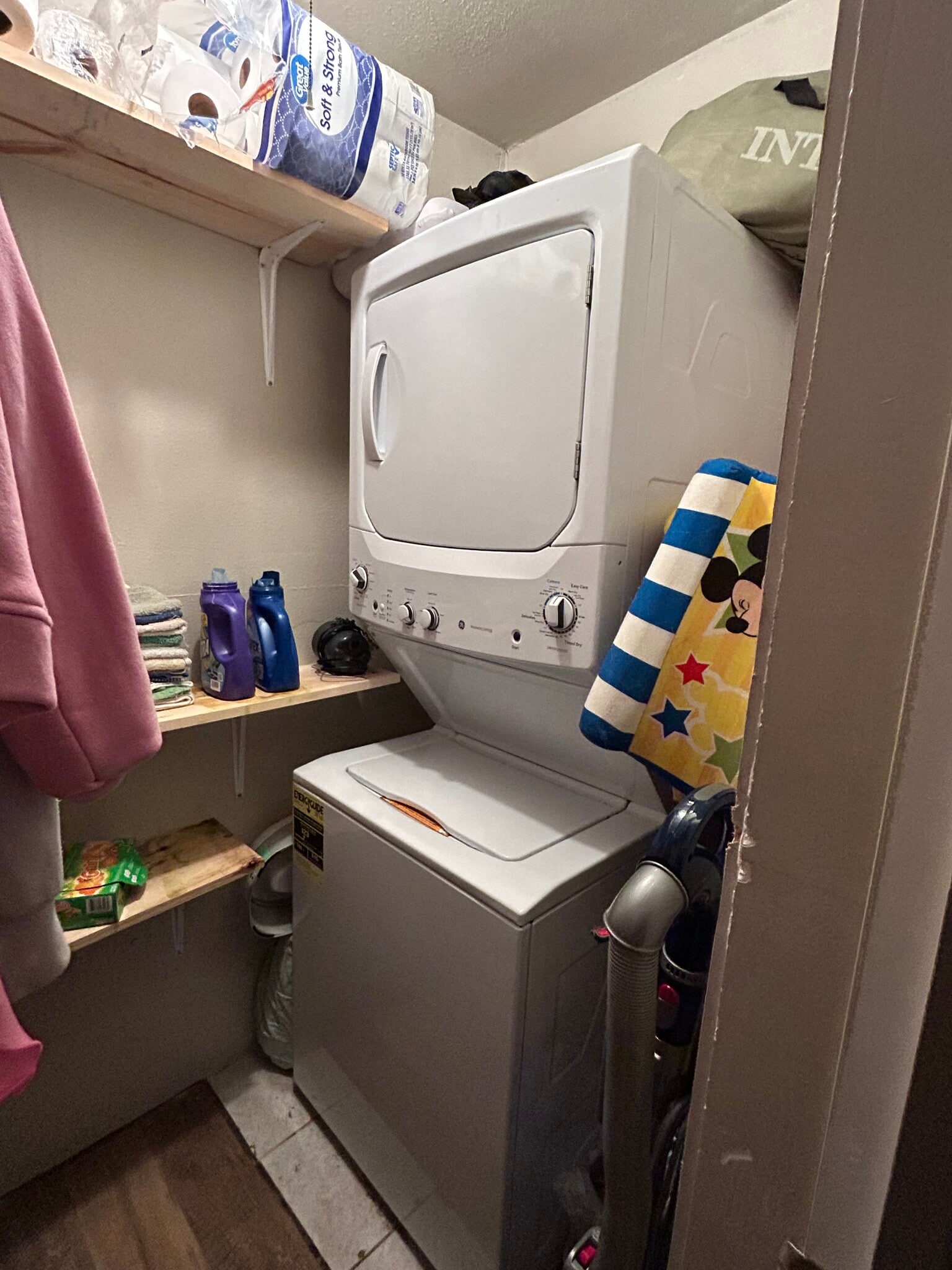 Building Photo - 419 N 43rd Ave W