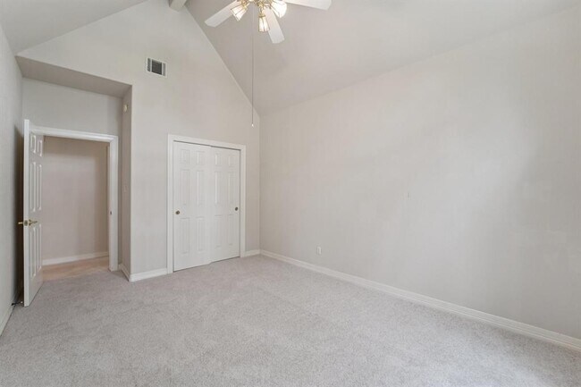 Building Photo - 11806 Regency Forest Dr