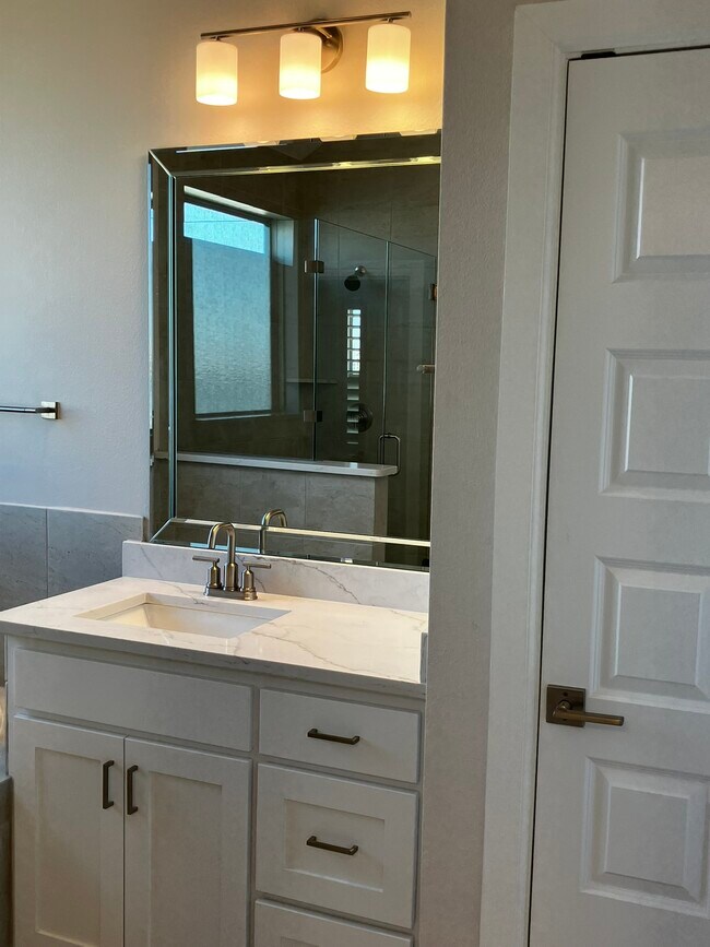 Building Photo - 1225 Marc Pl