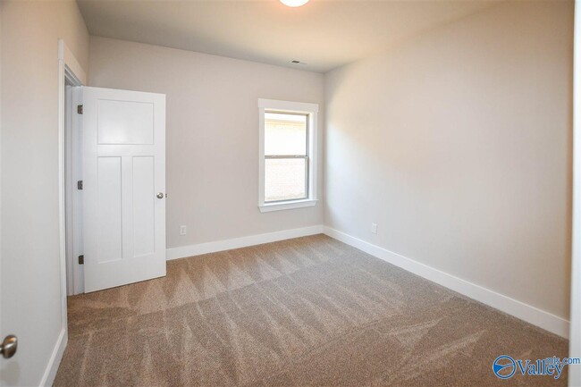 Building Photo - 149 Rosemary Ayers Dr
