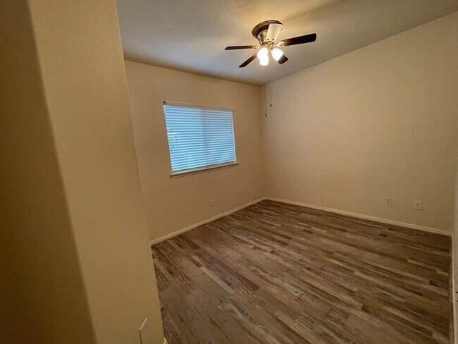 Building Photo - 20214 Cypresswood Estates Run