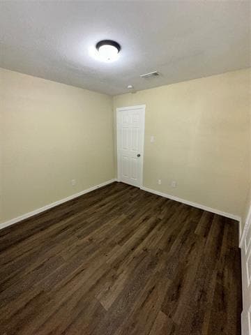 Building Photo - 6620 Moss Ln