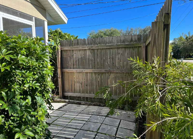 Building Photo - 500 37th Ave