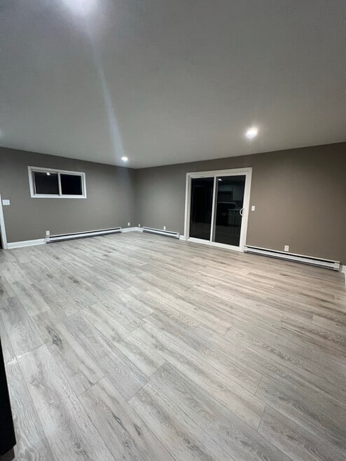 Building Photo - 321 20th Ave S