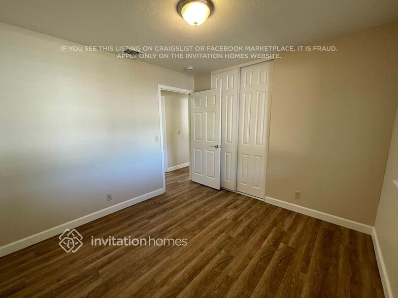 Building Photo - 267 Bowline Dr