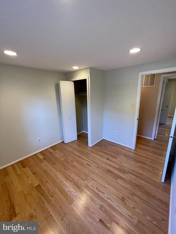 Building Photo - 5056 Kenerson Dr