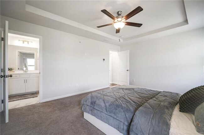Building Photo - 1595 Ridgebrook Downs