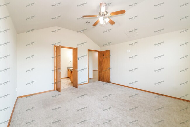 Building Photo - 2512 NW 179th Ct