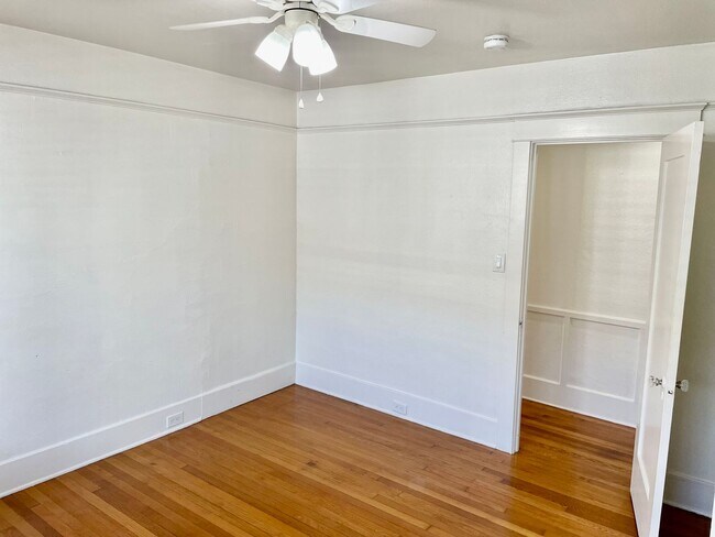 Building Photo - Classic NorthPark Craftsman