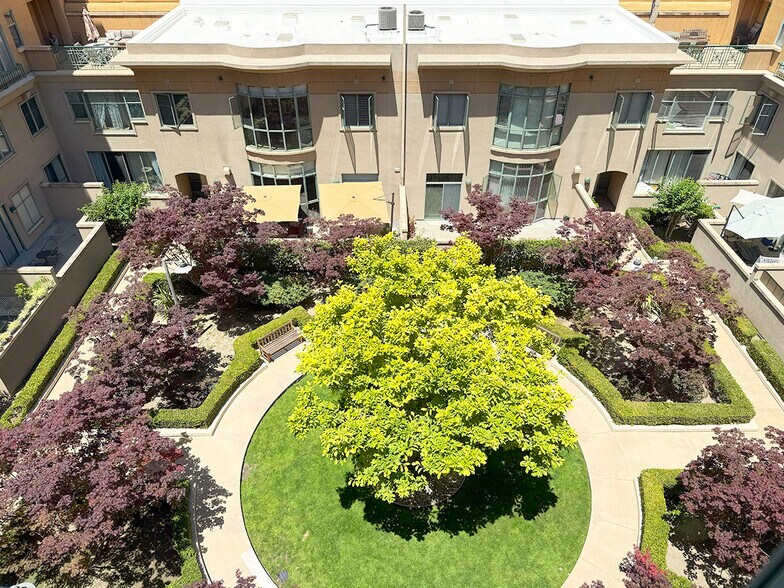 Building Photo - 144 S 3rd St