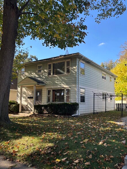 Building Photo - 4539 N 68th St