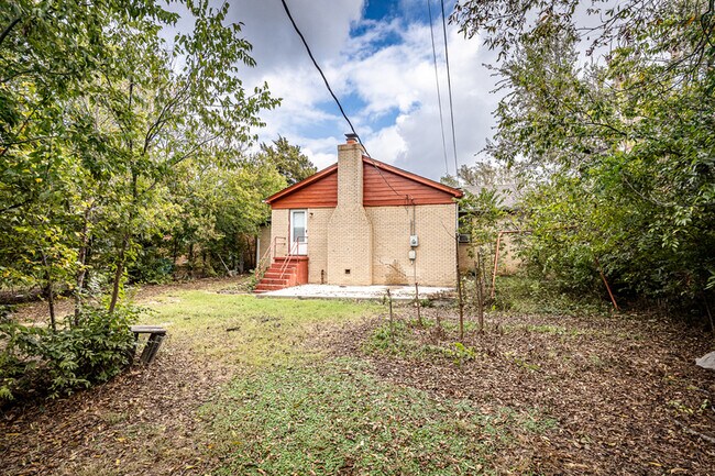 Building Photo - 1416 NW 23rd St