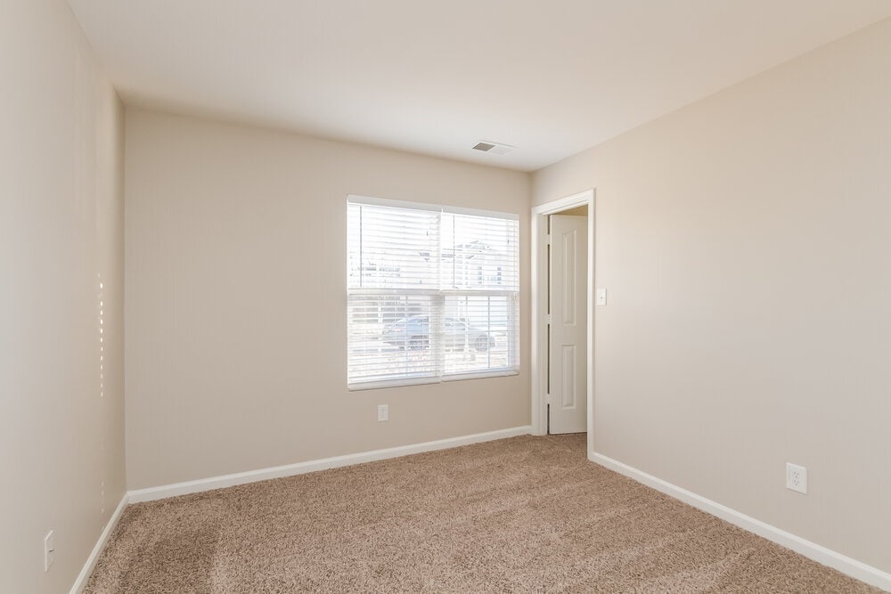 Building Photo - 3907 Hunter Hill Ln