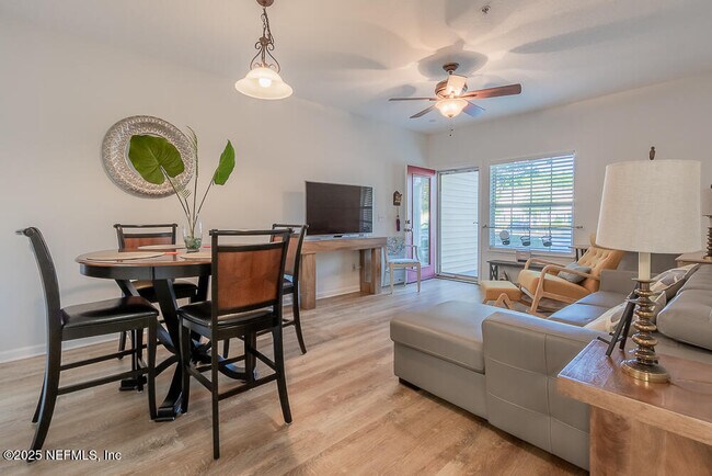 Building Photo - 575 Oakleaf Plantation Pkwy