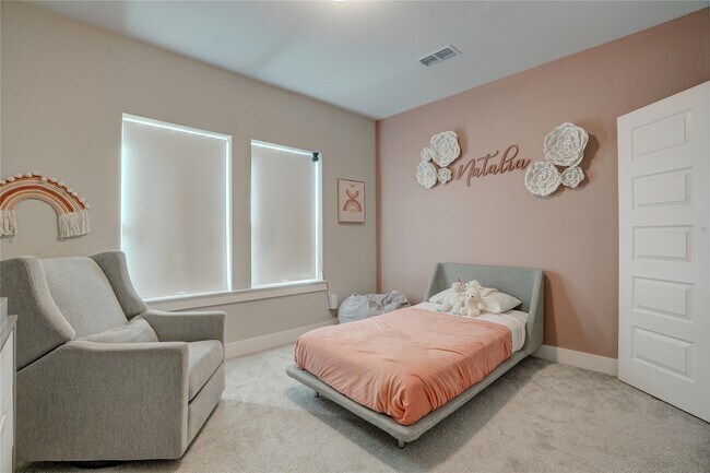 Building Photo - 3603 Kensington Gdns Ln