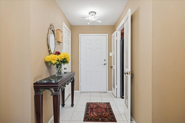 Primary Photo - 661 Bering Dr