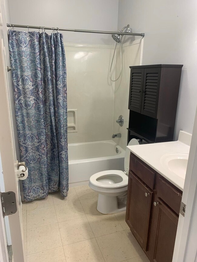 Building Photo - 158 Keel Ave