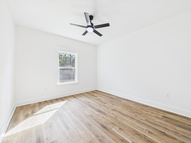 Building Photo - 333 Shoal River Dr