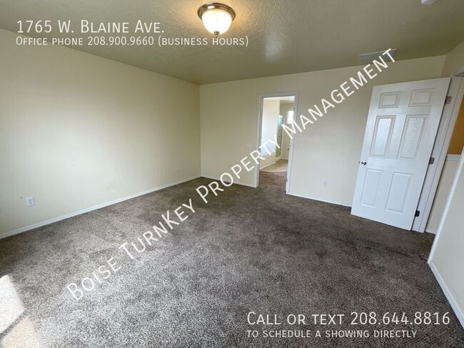 Building Photo - 1765 W Blaine Ave