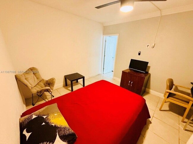 Building Photo - 3251 SW 104th Ct