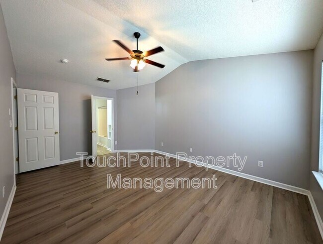 Building Photo - 7603 Lullwater Cove
