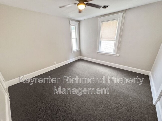 Building Photo - 3425 Carolina Ave