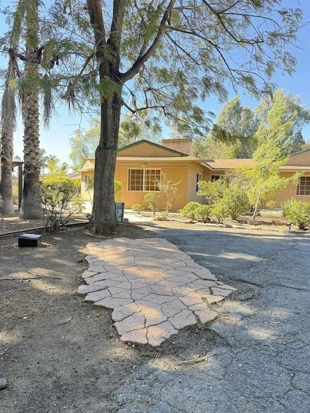 Building Photo - 12118 Poway Rd
