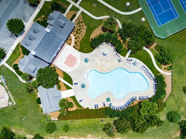 Building Photo - Coming Available!