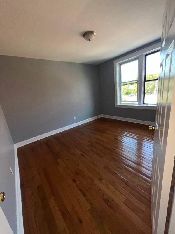 Building Photo - 130 W 47th St