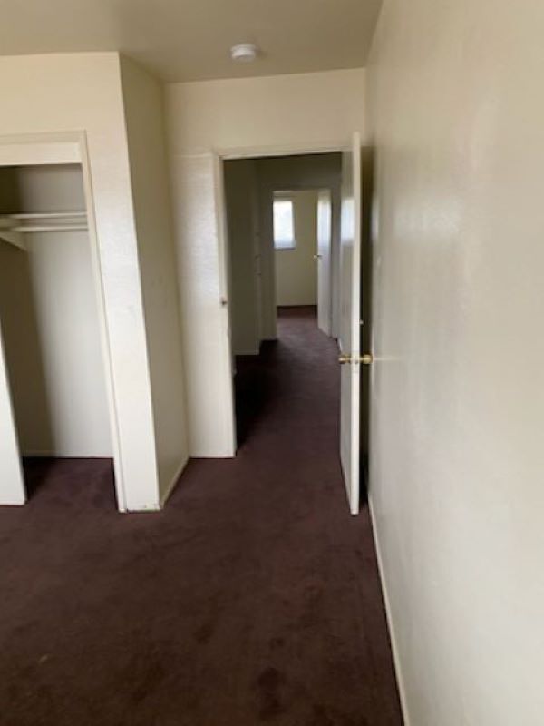 Building Photo - 1451 W 105th St