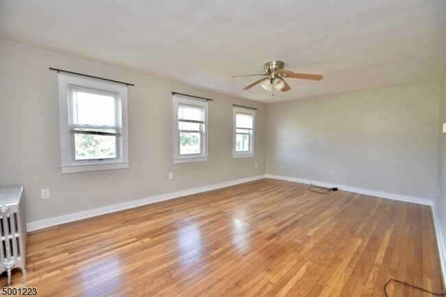 Building Photo - 334 Oak Ridge Rd