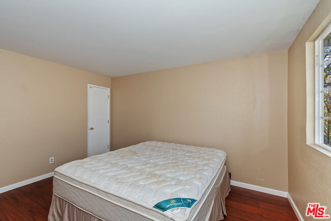 Building Photo - 28665 Zion Dr