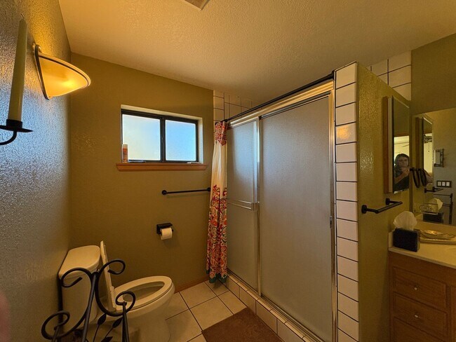 Building Photo - Furnished Dream in Stallion Springs