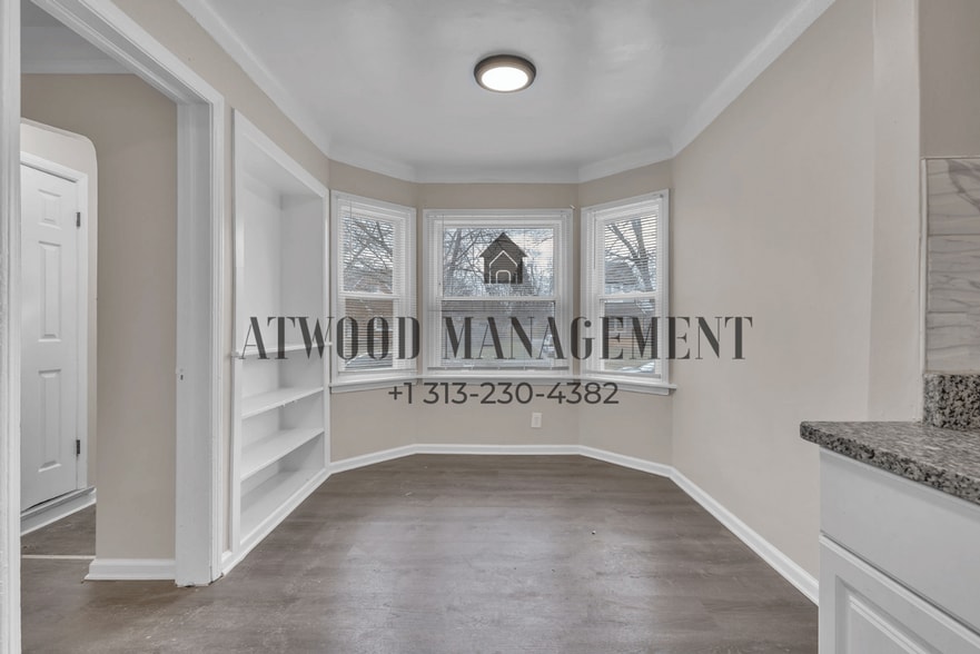 Building Photo - Fully Renovated 3-Bedroom Home – Move-In Ready for You!