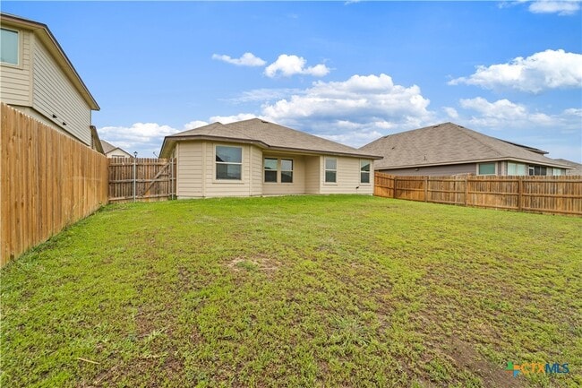 Building Photo - 2332 Pintail Loop