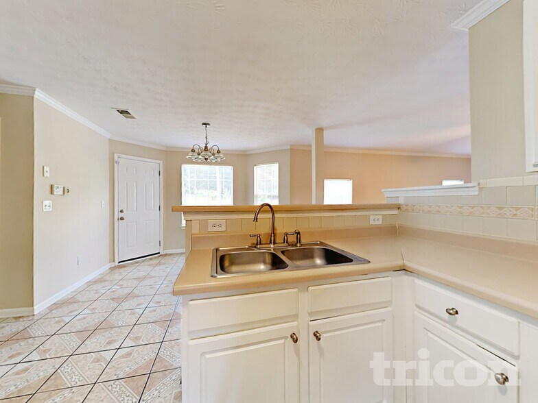 Building Photo - 9452 Carnes Crossing Cir