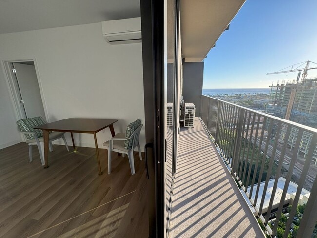 Building Photo - Aalii 2105