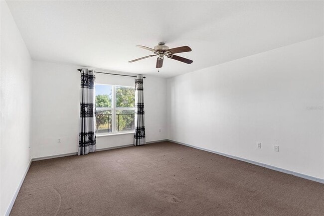 Building Photo - 125 Vista View Ave