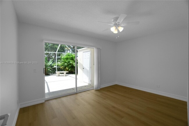 Building Photo - 9189 Sun Terrace Cir