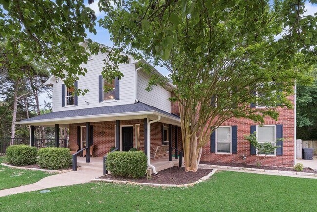 Building Photo - 7030 Pecan Creek Cir